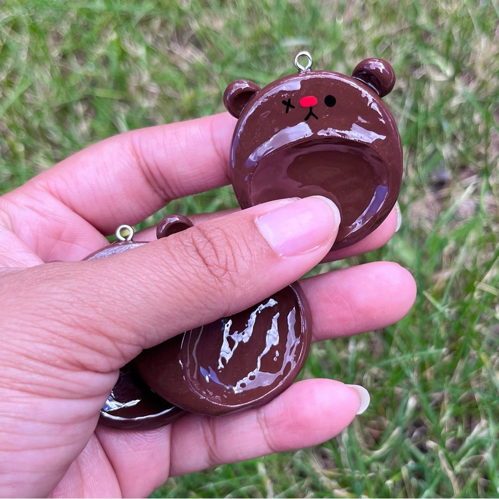 Adorable brown bear worry stone charms